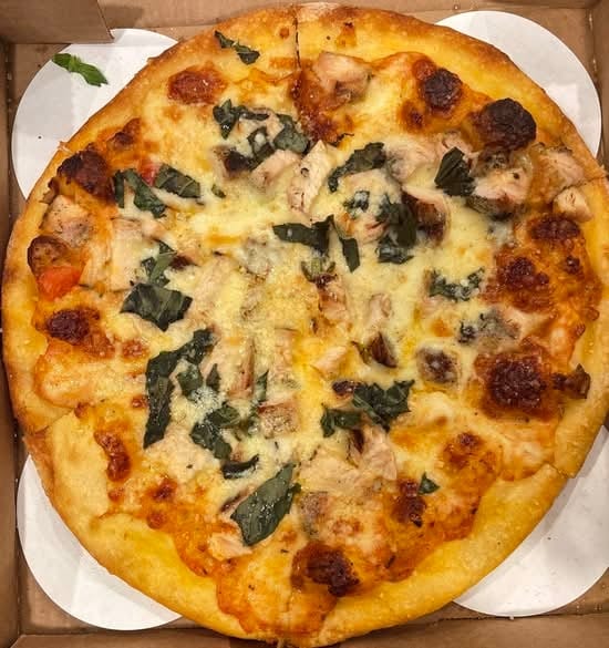 10'' Vodka Pizza.
