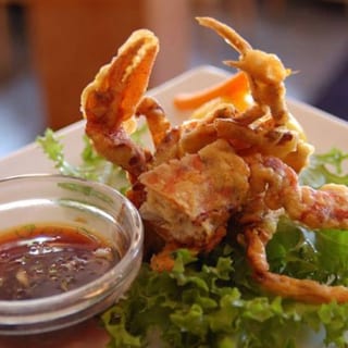 Crispy Fried Crab Raviolis